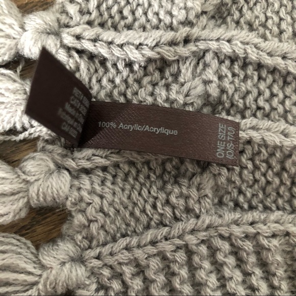 Jessica Grey Knit Scarf - Picture 6 of 7